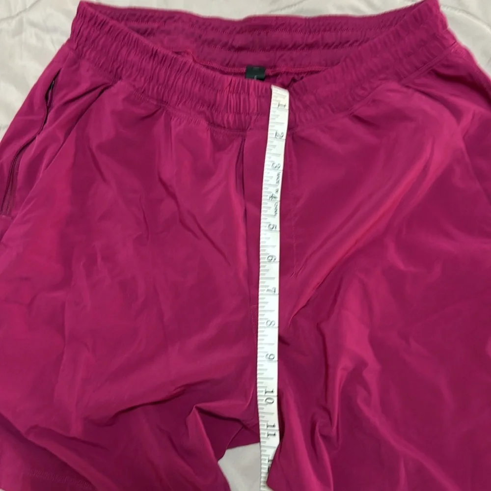 Lululemon Shorts small